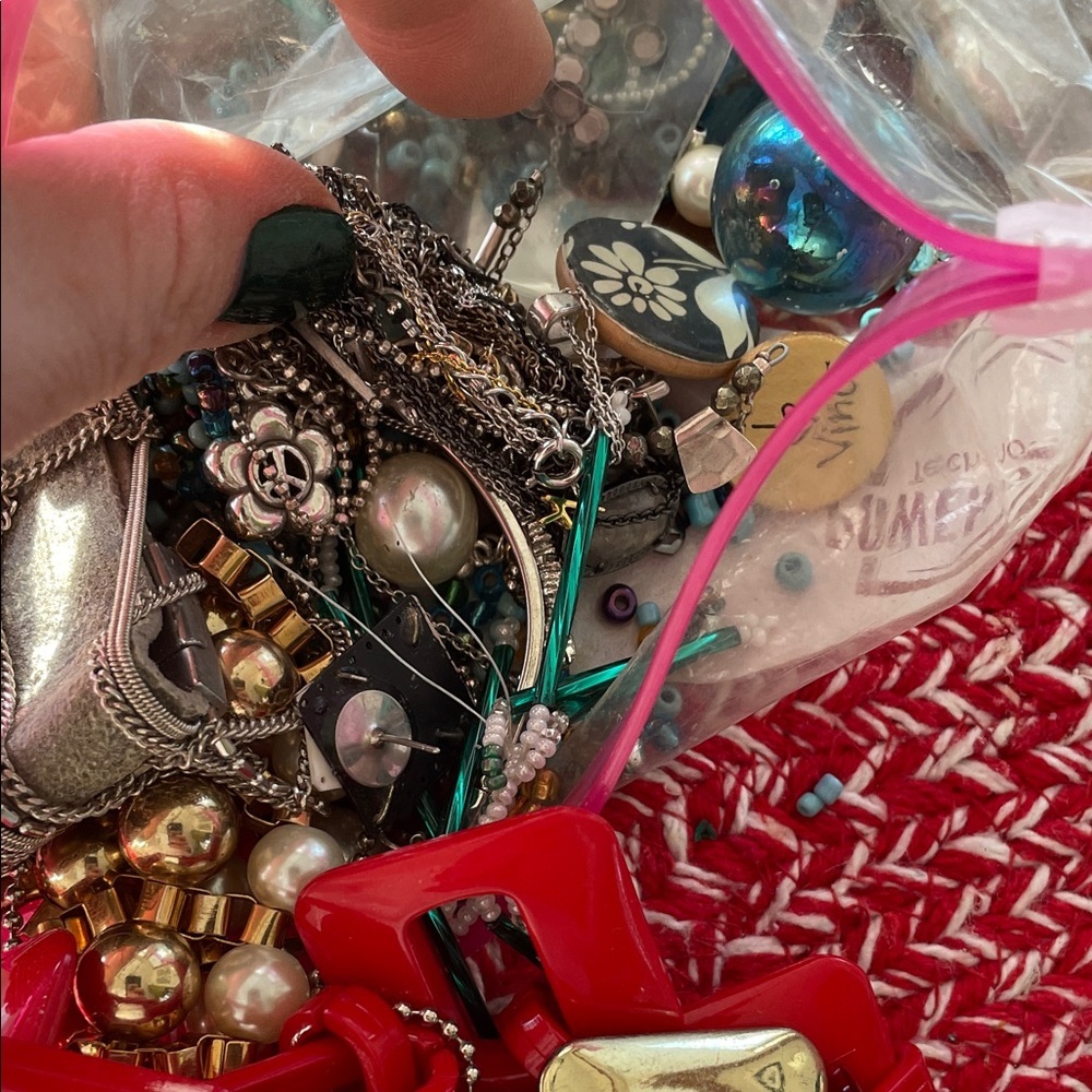 Bagful of Colorful Jewelry Pieces for re-stringing making art - Picture 9 of 9